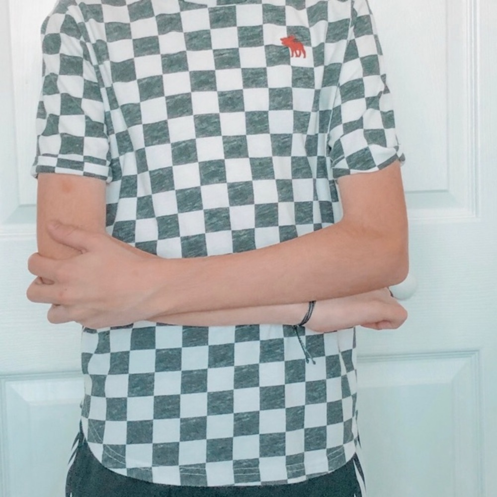 boys’ abercrombie kids checkered short sleeve tee